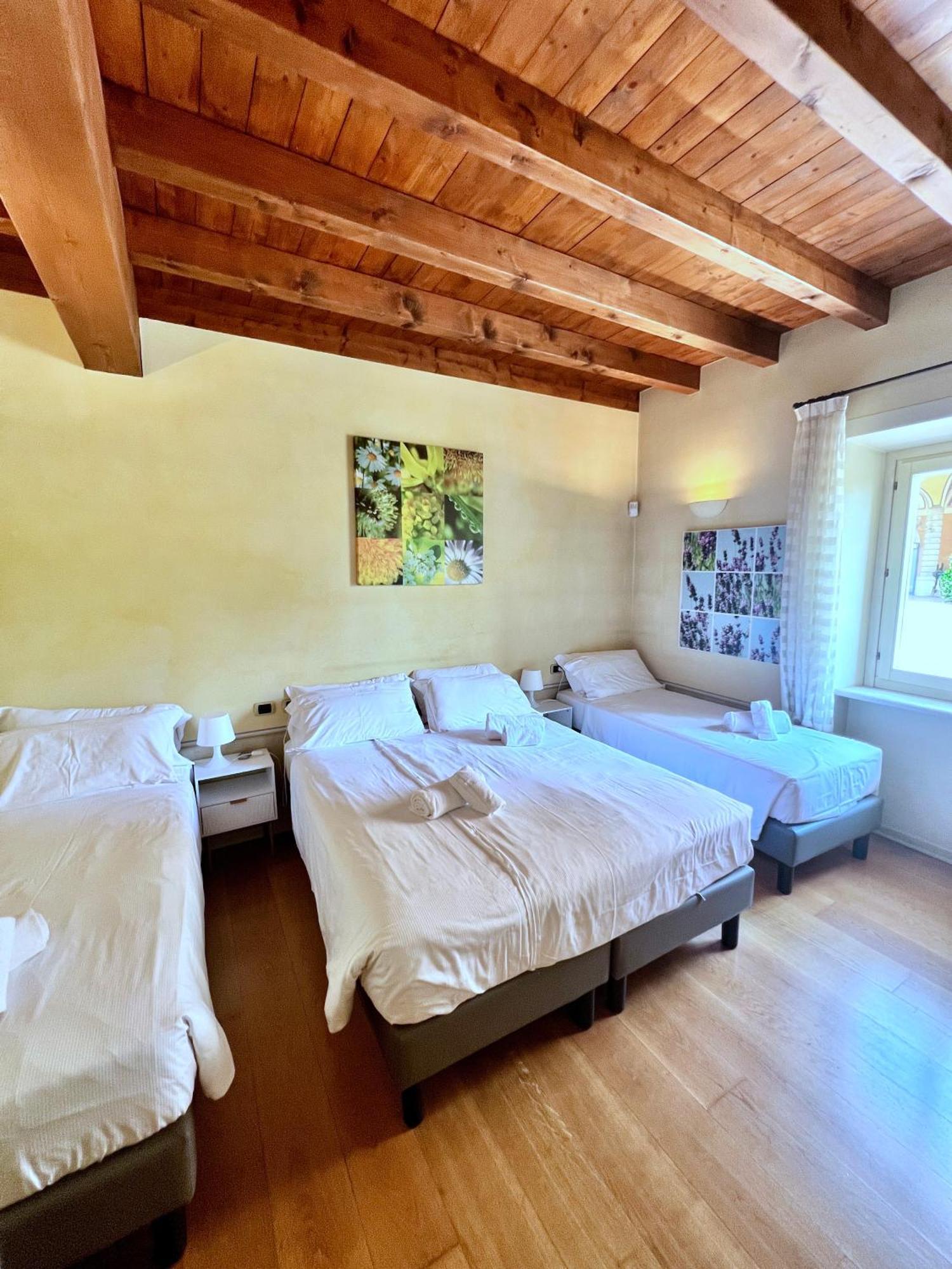 Residence Corte Ferrari -Ciao Vacanze- Moniga del Garda Номер фото